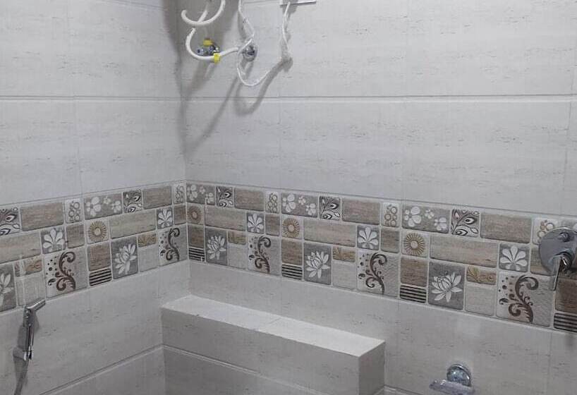 בית מלון כפרי Grand