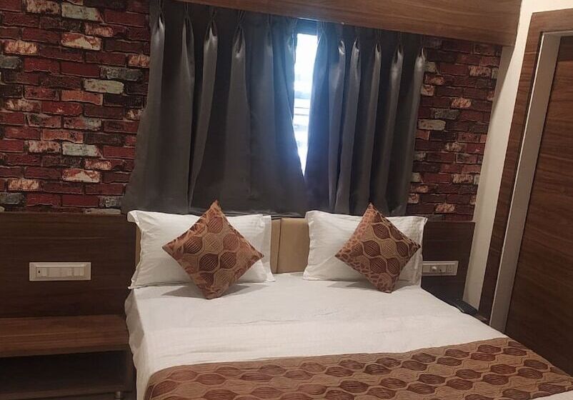 בית מלון כפרי Grand