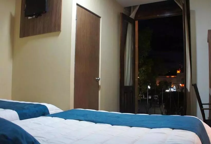 هتل La Casona Real