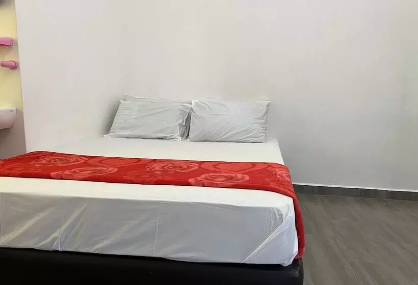 ホテル Padang Besar Green Inn By Oyo