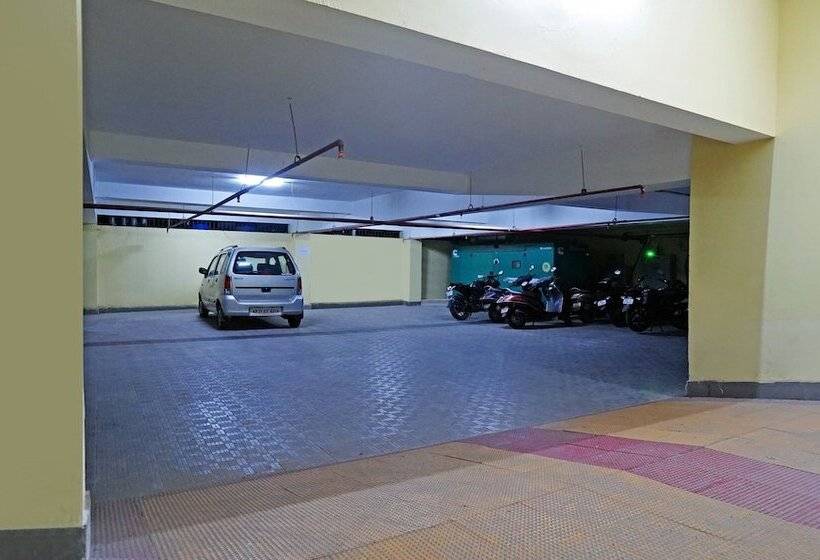 Hotelli Treebo Lazystay Grand Patia