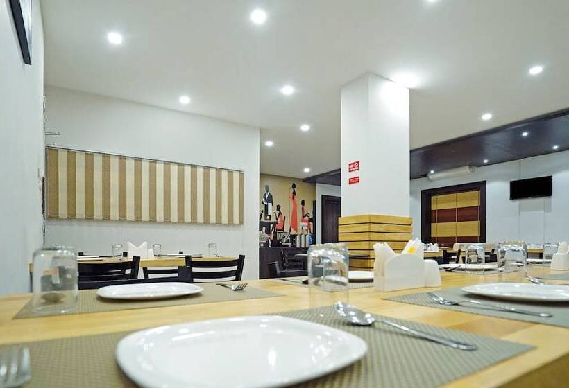 Hotelli Treebo Lazystay Grand Patia