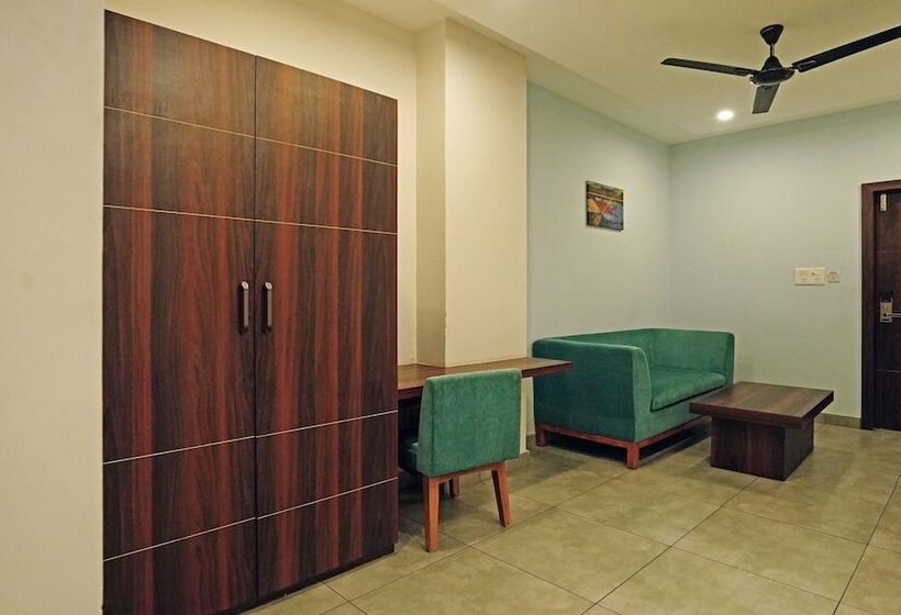 Hotelli Treebo Lazystay Grand Patia