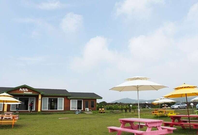 Jeju Poyoyo Pension And Guest House