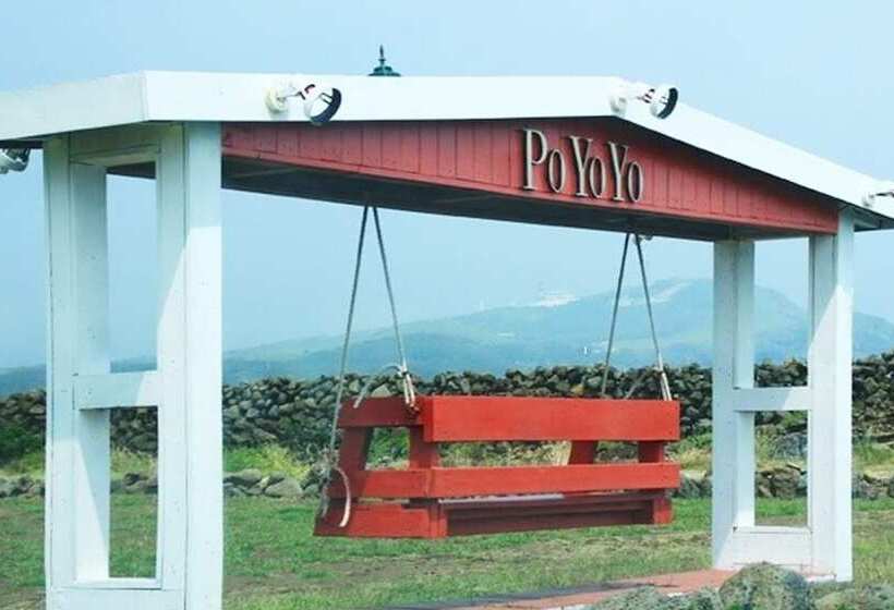 Jeju Poyoyo Pension And Guest House