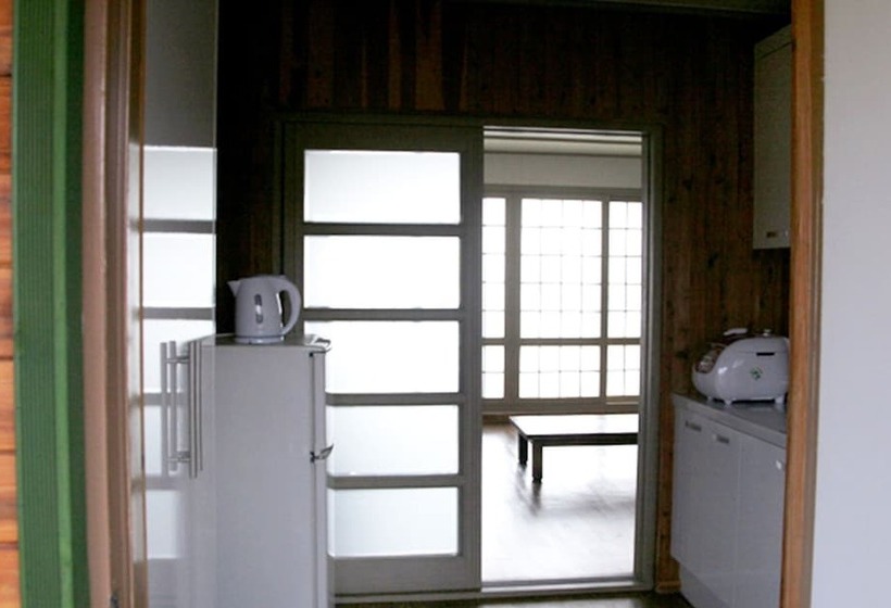 Jeju Poyoyo Pension And Guest House