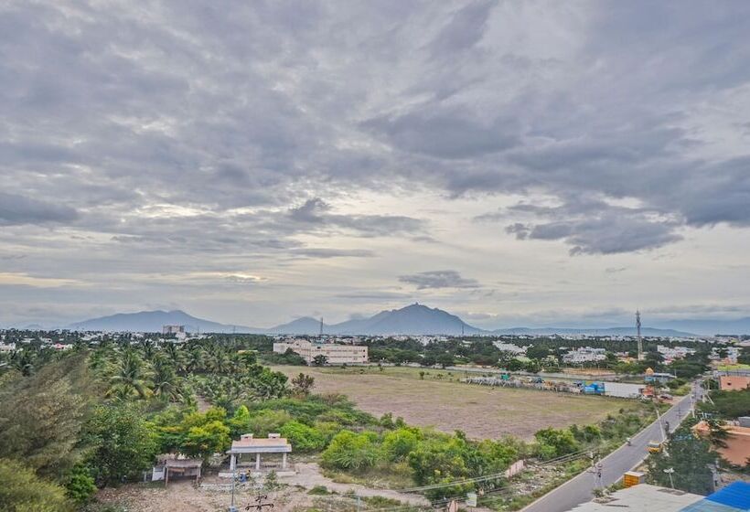 פנסיון Treebo Everest Residency Tidel Park