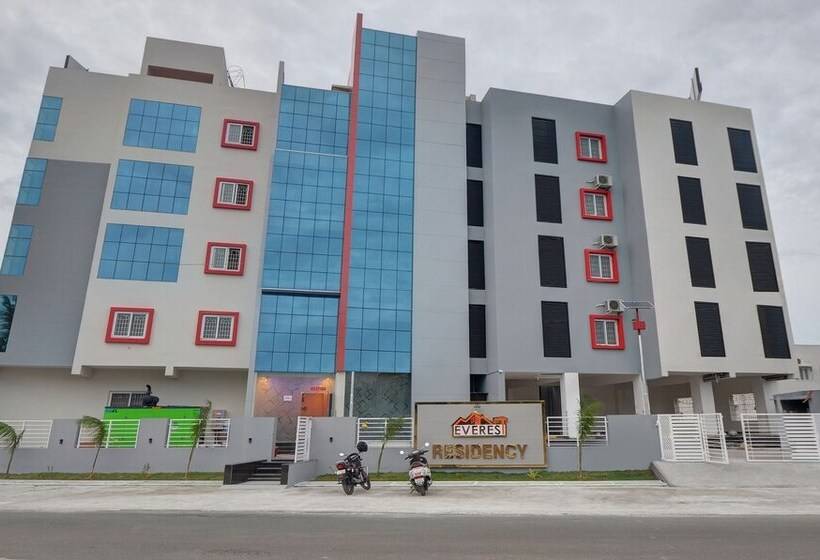 פנסיון Treebo Everest Residency Tidel Park