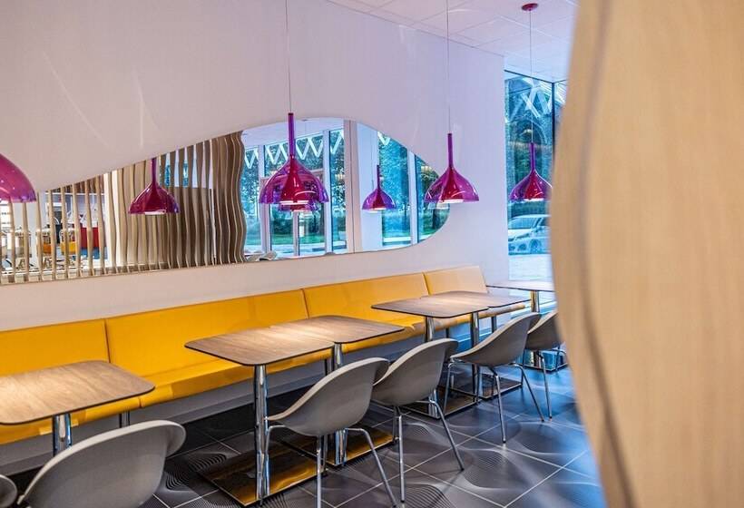 هتل Prize by Radisson, Antwerp City