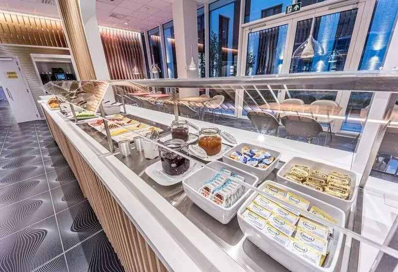 هتل Prize by Radisson, Antwerp City