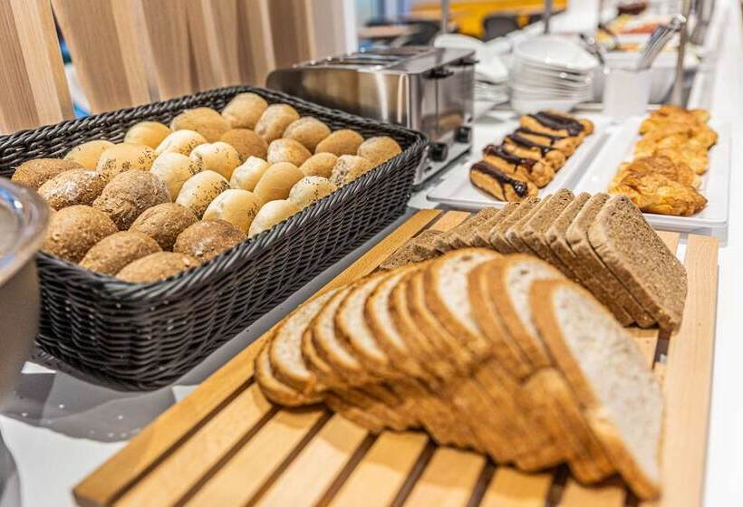 هتل Prize by Radisson, Antwerp City