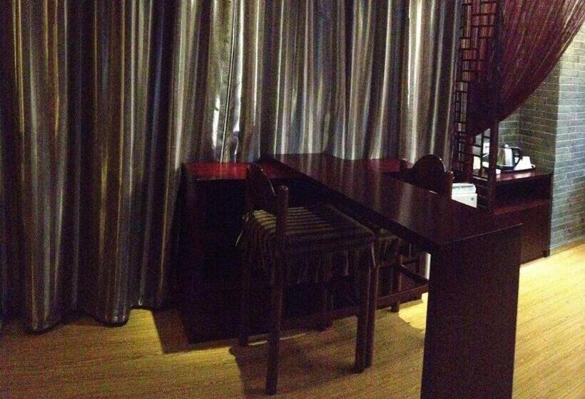 Baolong Homelike Hotel Shanghai Changxing Branch