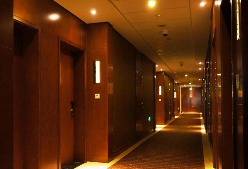 Baolong Homelike Hotel Shanghai Changxing Branch