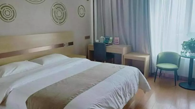 Hotelli Greentree Inn Pingdingshan Wanda Plaza Branch