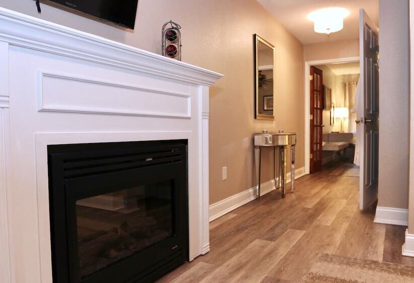 Отель Acorn Inn