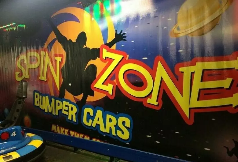 ホテル All Seasons Lodge