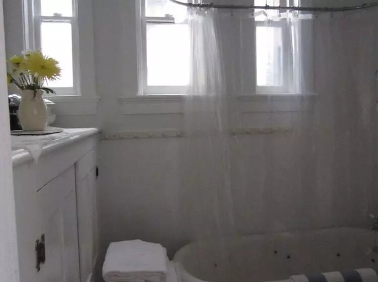 Hotelli Church Des Artistes Guest House