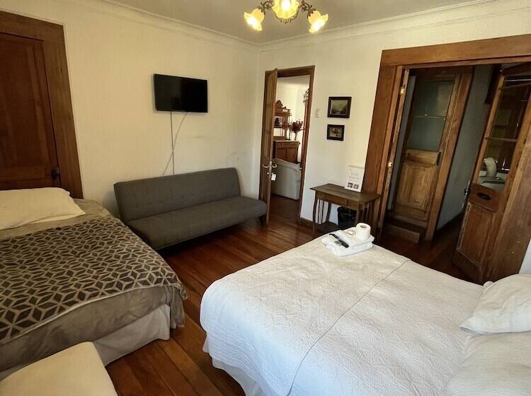 هتل Conchita Flores B&b