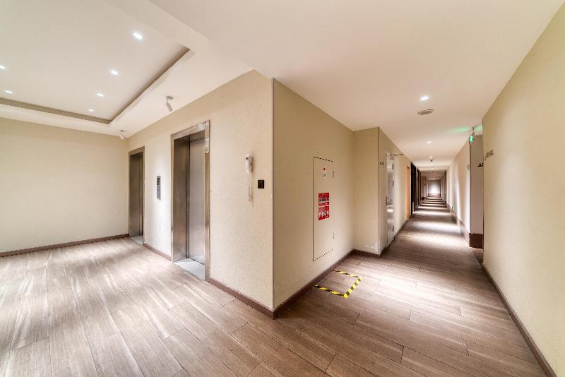 Hotel Hanting Nb Tianyi Sq. New