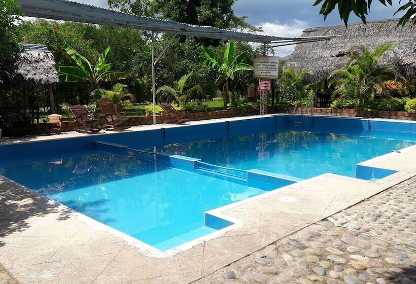 ホテル La Ramada Lodge Tarapoto Peru