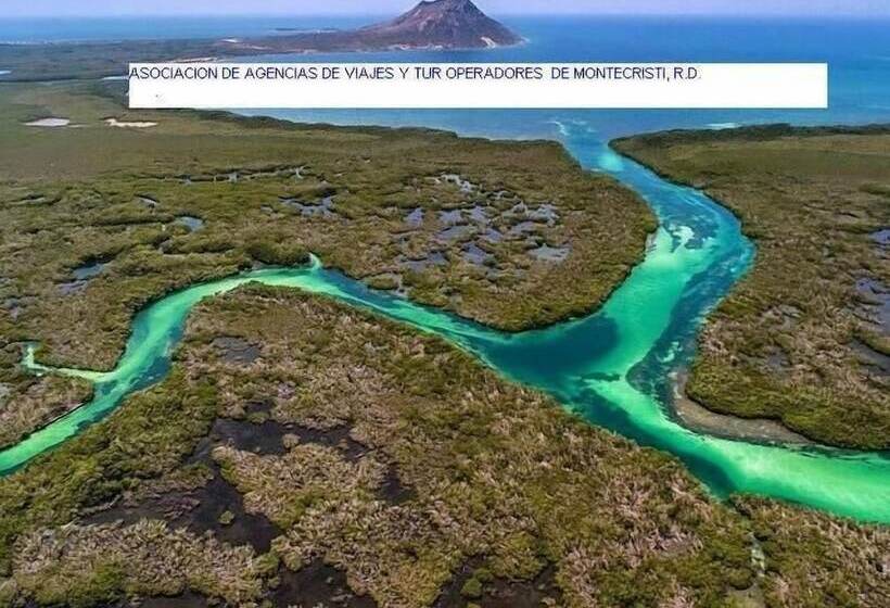 هتل Marina Del Mar