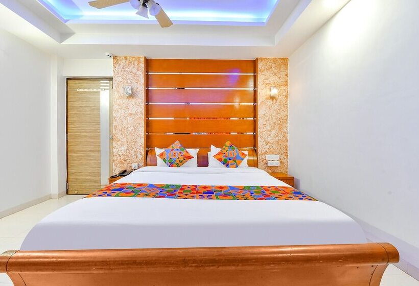 Fabhotel Raj Ratna   Nr Ashram Road