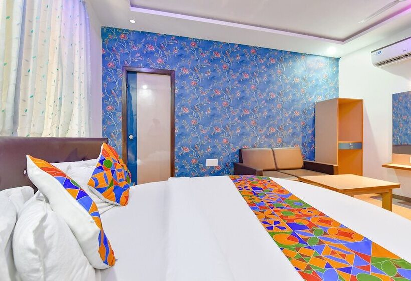 Fabhotel Raj Ratna   Nr Ashram Road