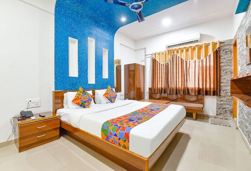 Fabhotel Raj Ratna   Nr Ashram Road