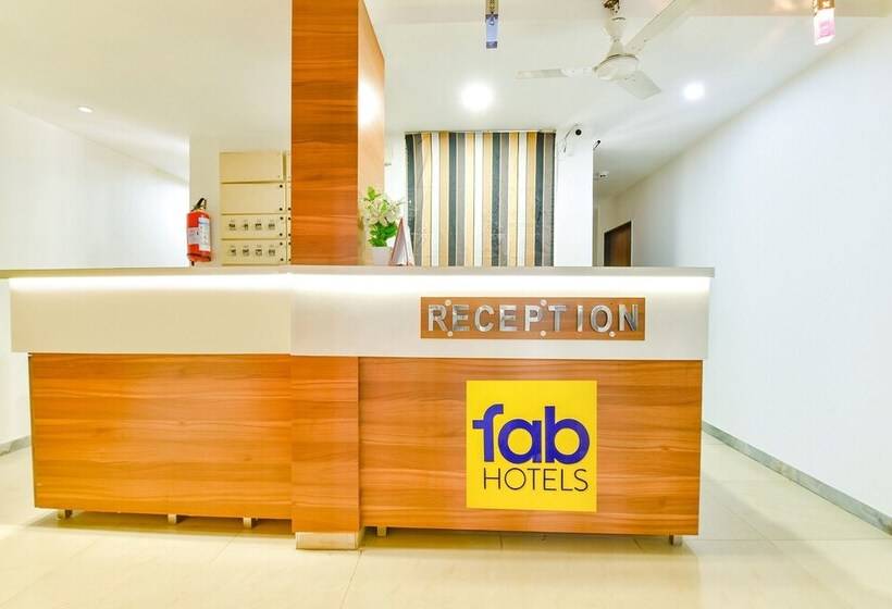 Fabhotel Raj Ratna   Nr Ashram Road