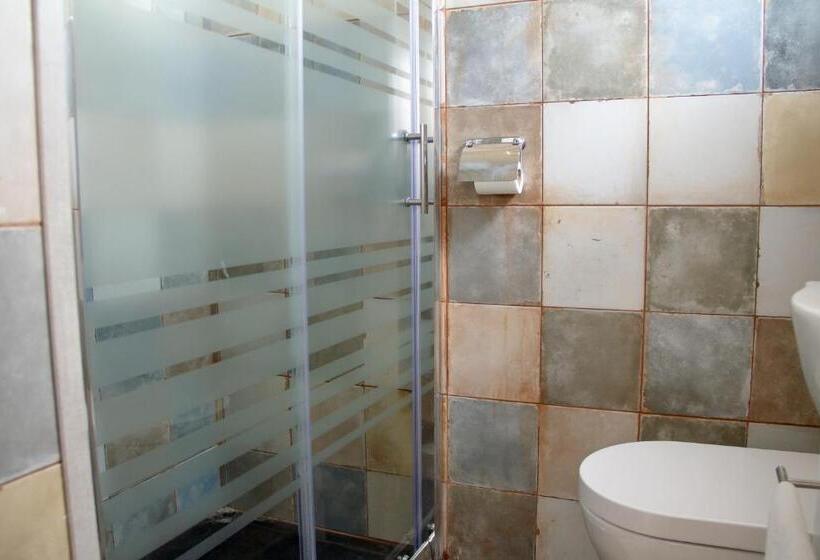 هتل El Viajero En Sevilla