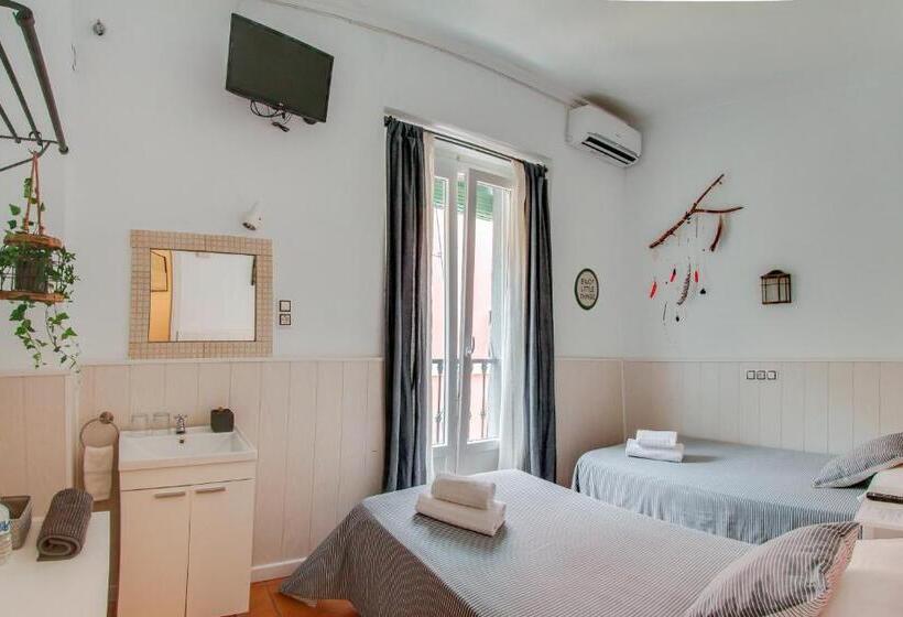 هتل El Viajero En Sevilla