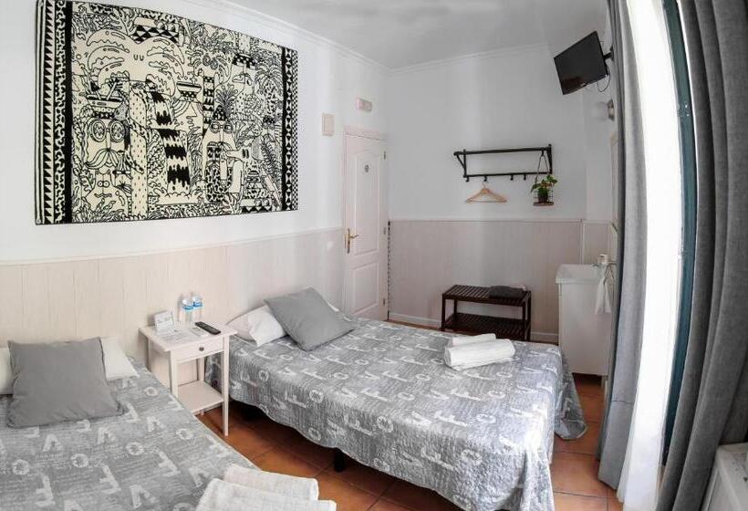 هتل El Viajero En Sevilla