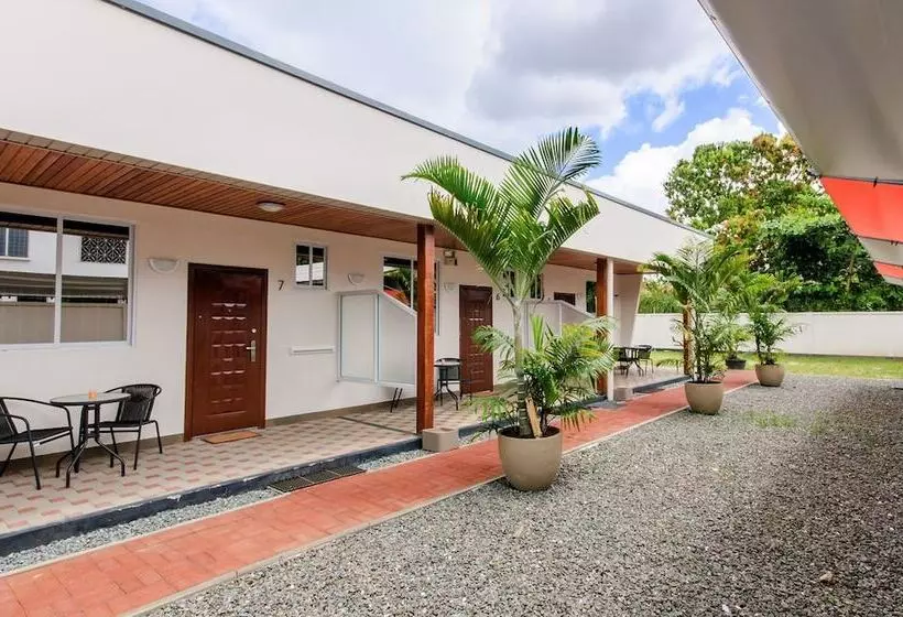 Hotel Elementz Apartments