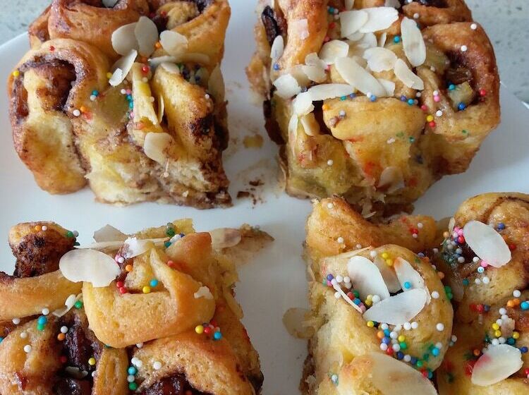 هتل Elementz Apartments