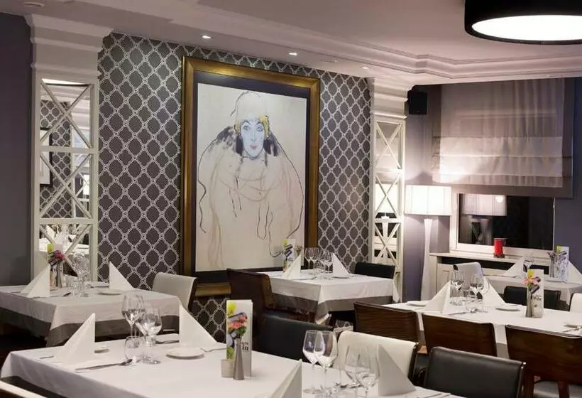 Hotelli Miejsca Noclegowe I Restauracja Kamiński