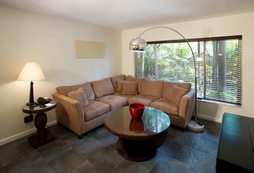 فندق The Grand Resort And Spa & Worthington All Male