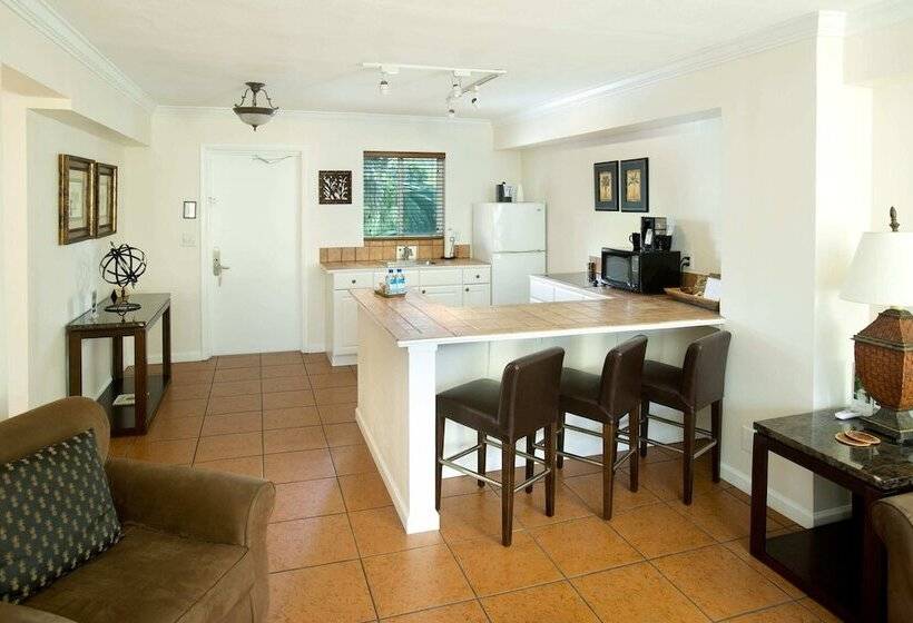 فندق The Grand Resort And Spa & Worthington All Male