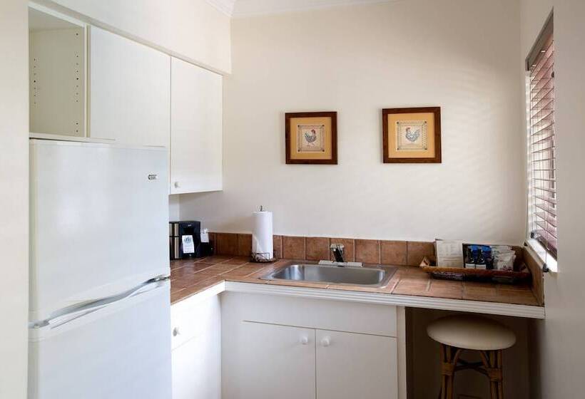 فندق The Grand Resort And Spa & Worthington All Male