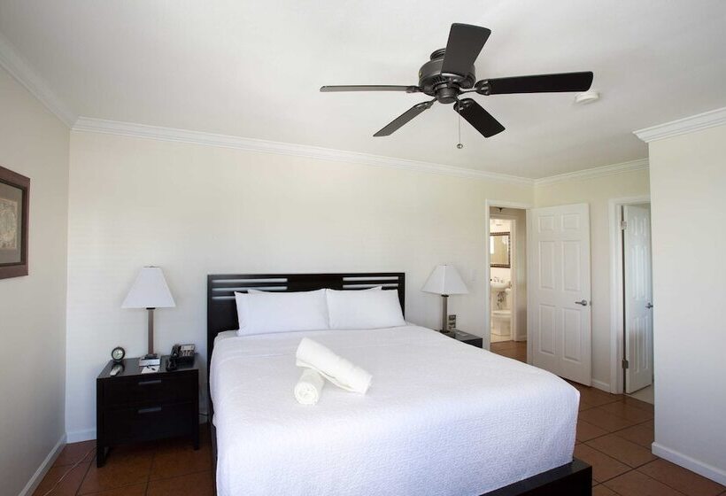 فندق The Grand Resort And Spa & Worthington All Male