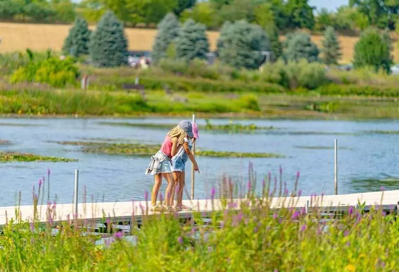 Hotelli Sun Retreats Gun Lake