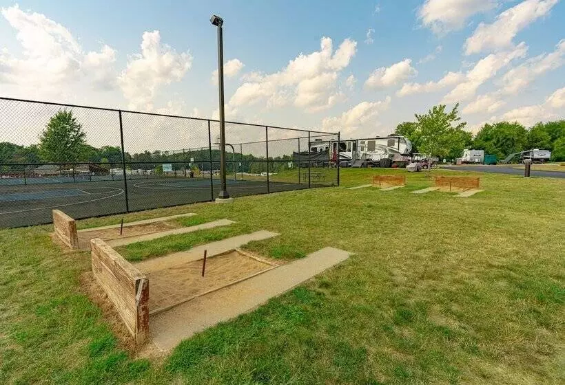 Hotelli Sun Retreats Gun Lake