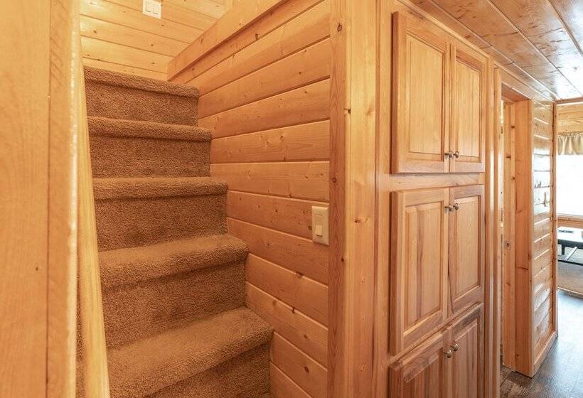 فندق Sun Retreats Gun Lake