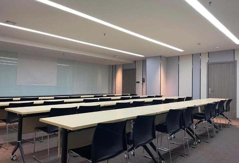 Hanting Hotel Qian An Yanshan Da Road