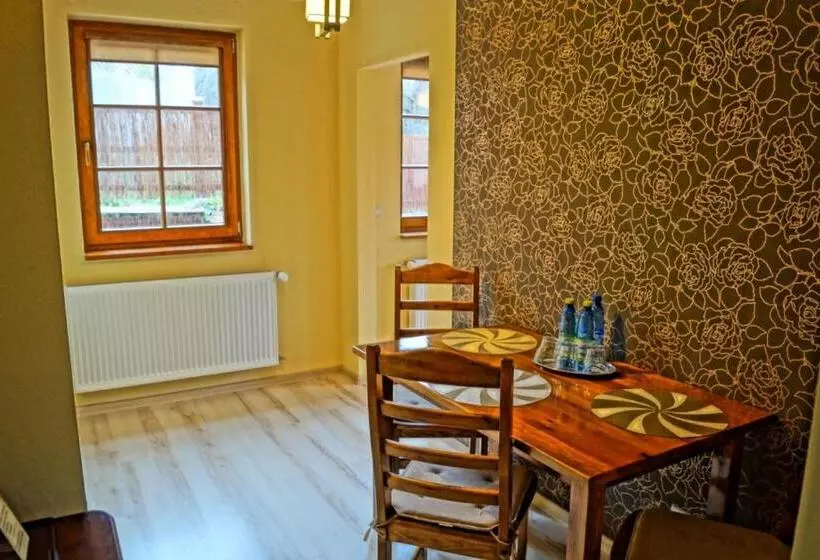 Hotelli Pensjonat Miejski