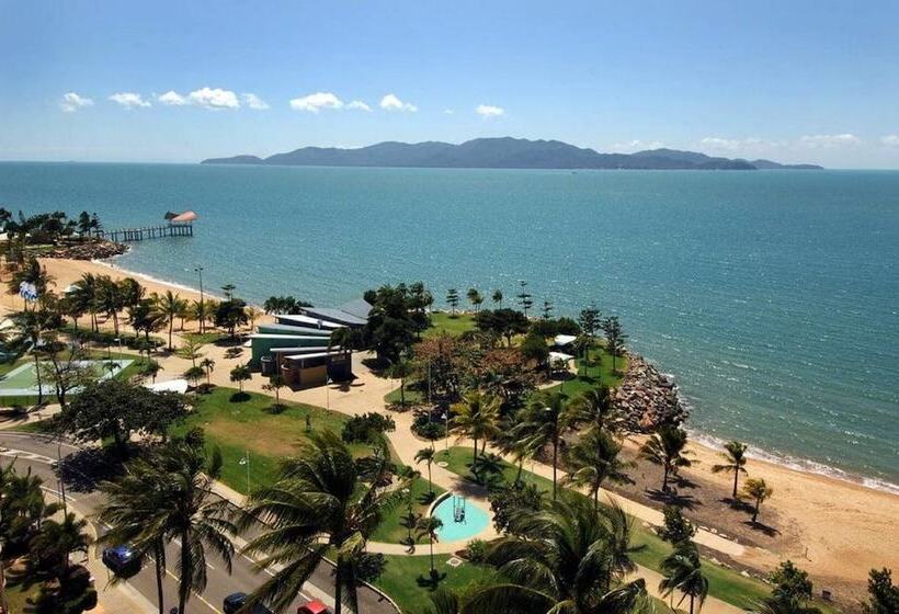 酒店 Aquarius On The Beach