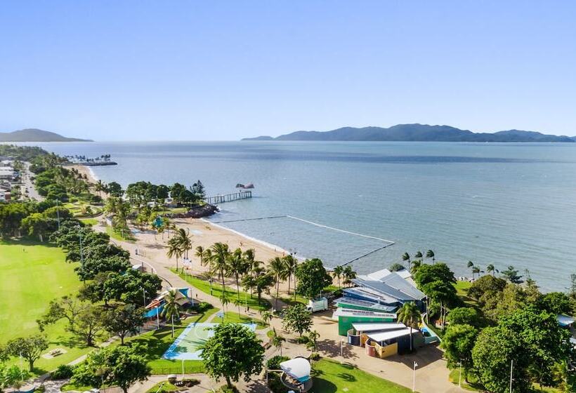 酒店 Aquarius On The Beach