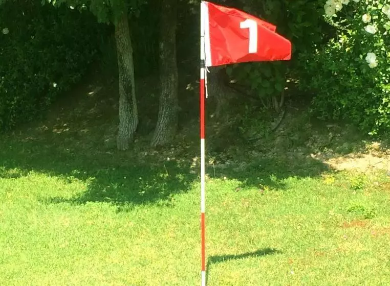 Отель Borgo Della Meliana Gambassi Terme