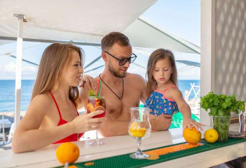 בית מלון כפרי Bridge Resort