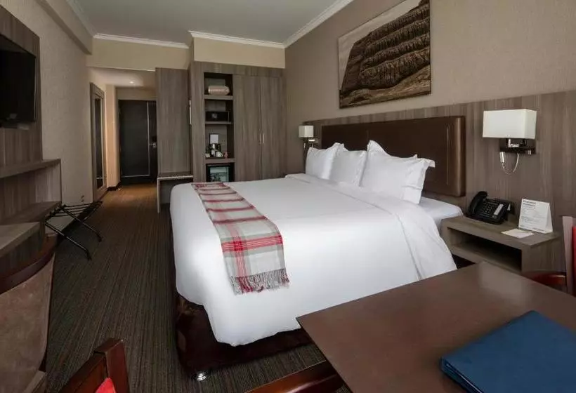 호텔 Doubletree By Hilton Trujillo