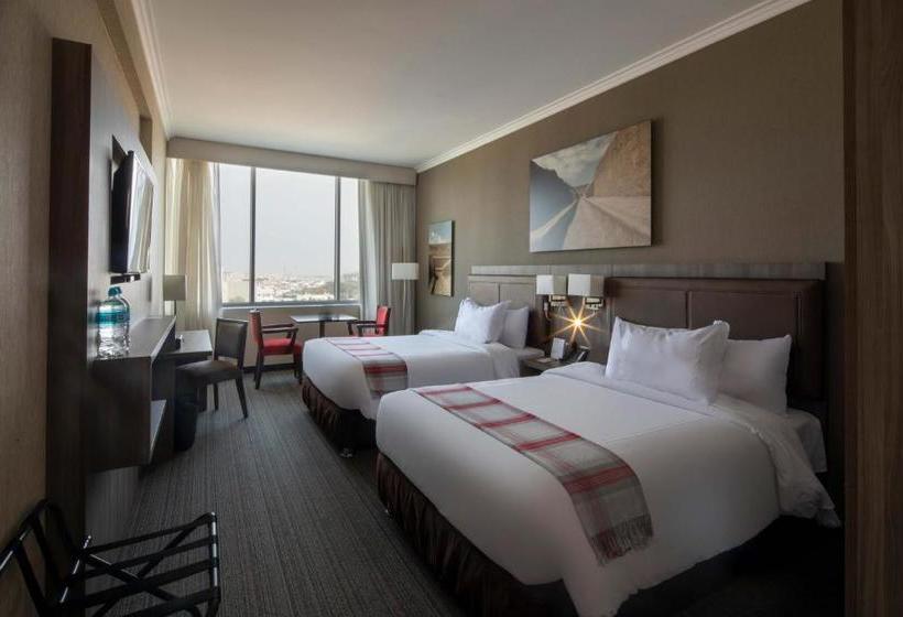 호텔 Doubletree By Hilton Trujillo